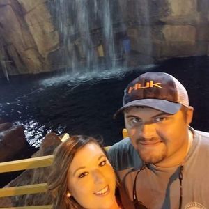 Meet your Posher, Chase